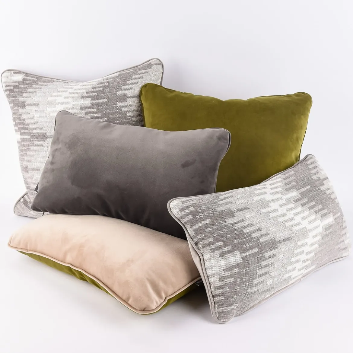 Möbelstoff Polsterstoff OLIMPIA Zickzack Chevron grau 1,40m Breite