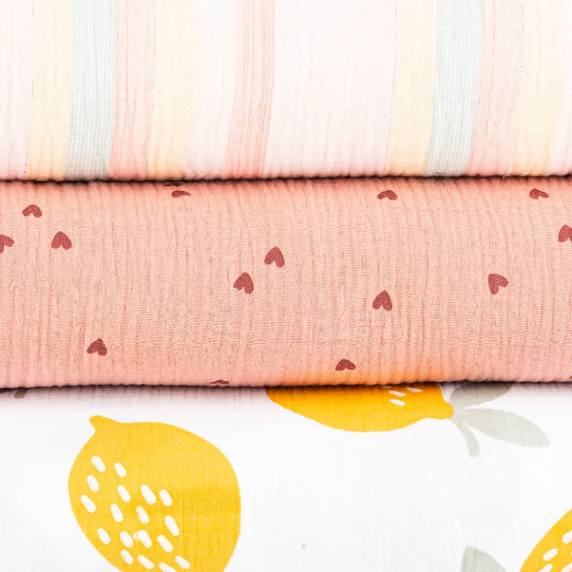 Musselin Stoff SMALL HEARTS Herzchen blush rosa 1,35m Breite