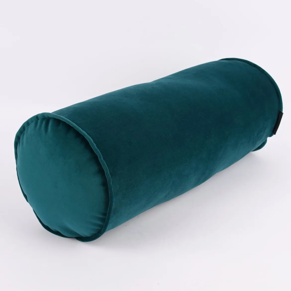 Nackenrolle aus Samt mit Kederumrandung und Reißverschluss petrol 20x55cm von SCHÖNER LEBEN.