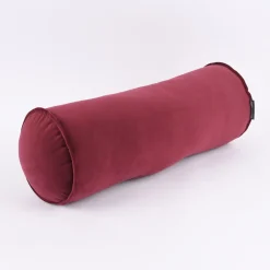 Nackenrolle aus Samt mit Kederumrandung dunkelrot 20x55cm von SCHÖNER LEBEN.