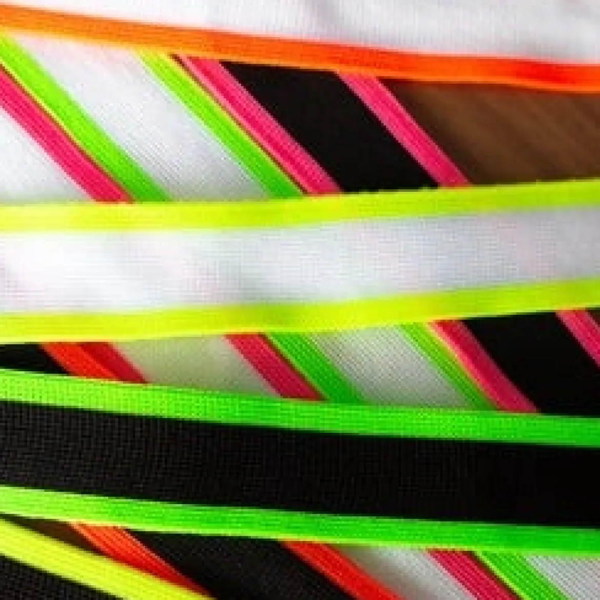 Neon-Borte Band gestreift neonpink weiß Meterware Breite: 25mm