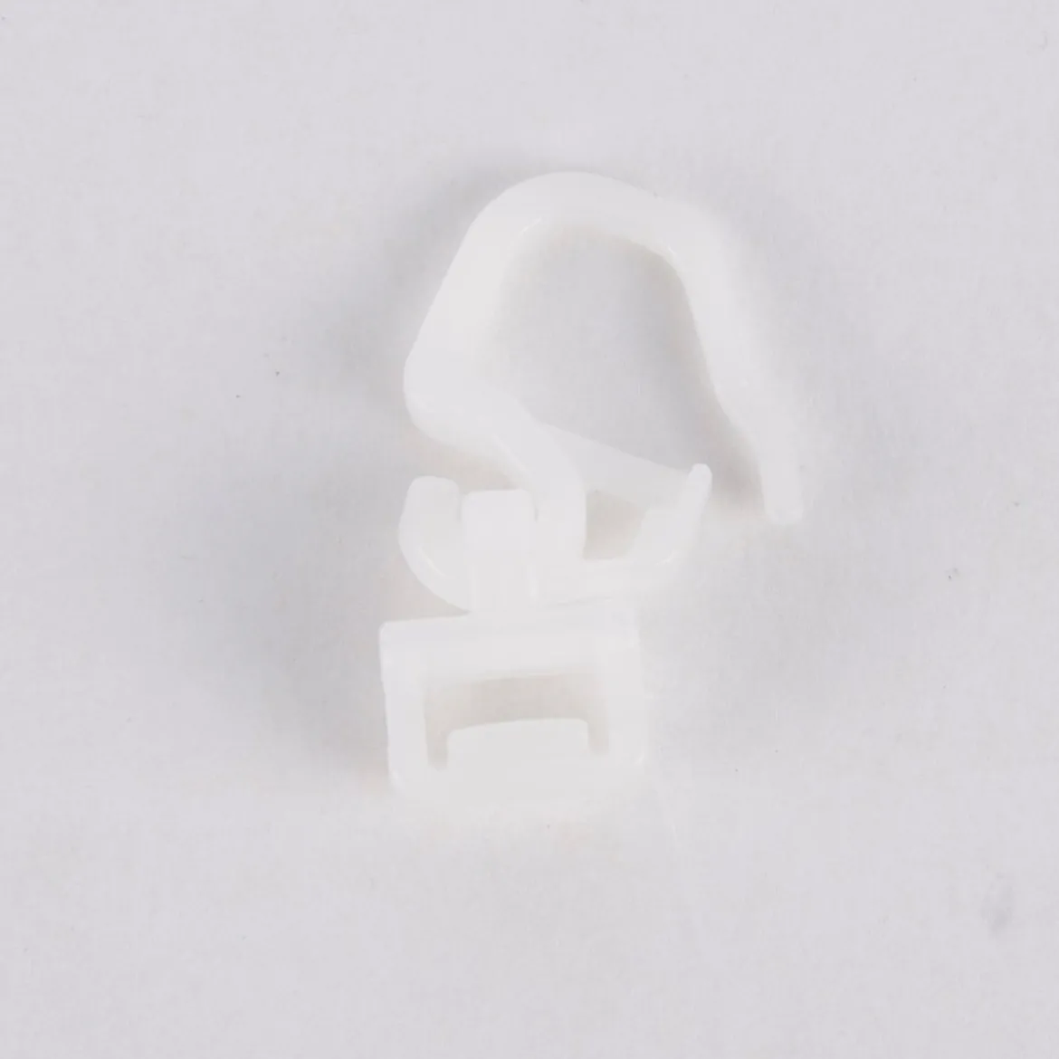 Original Hinno Clic Gleiter HC31 Gardinen-Clickgleiter Klickgleiter mit Faltenlegehaken kurz für 6mm Laufnut 100 Stück