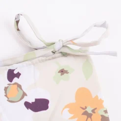 Outdoor Stuhlkissen mit Bindebändern Blüten Blumen beige hellgrün weiß 40x40x3cm