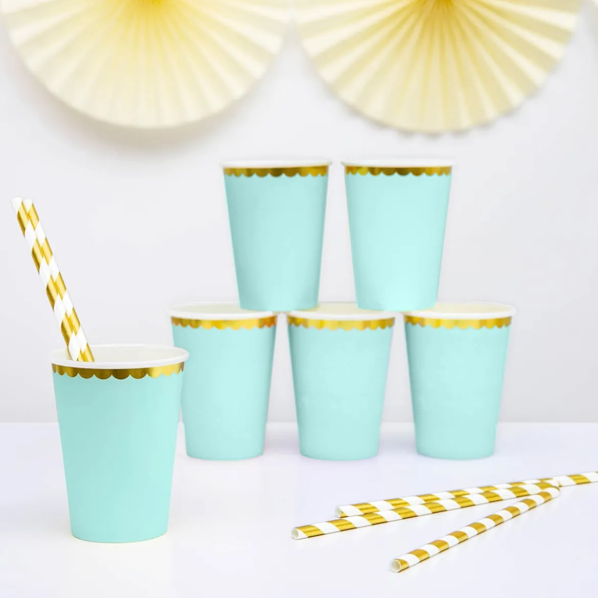 Pappbecher mint mit goldfarbiger Bogenbordüre 6 Stück 220ml