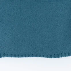 Plaid aus Polyester mit grobem Kettelrand einfarbig blau 125x150cm