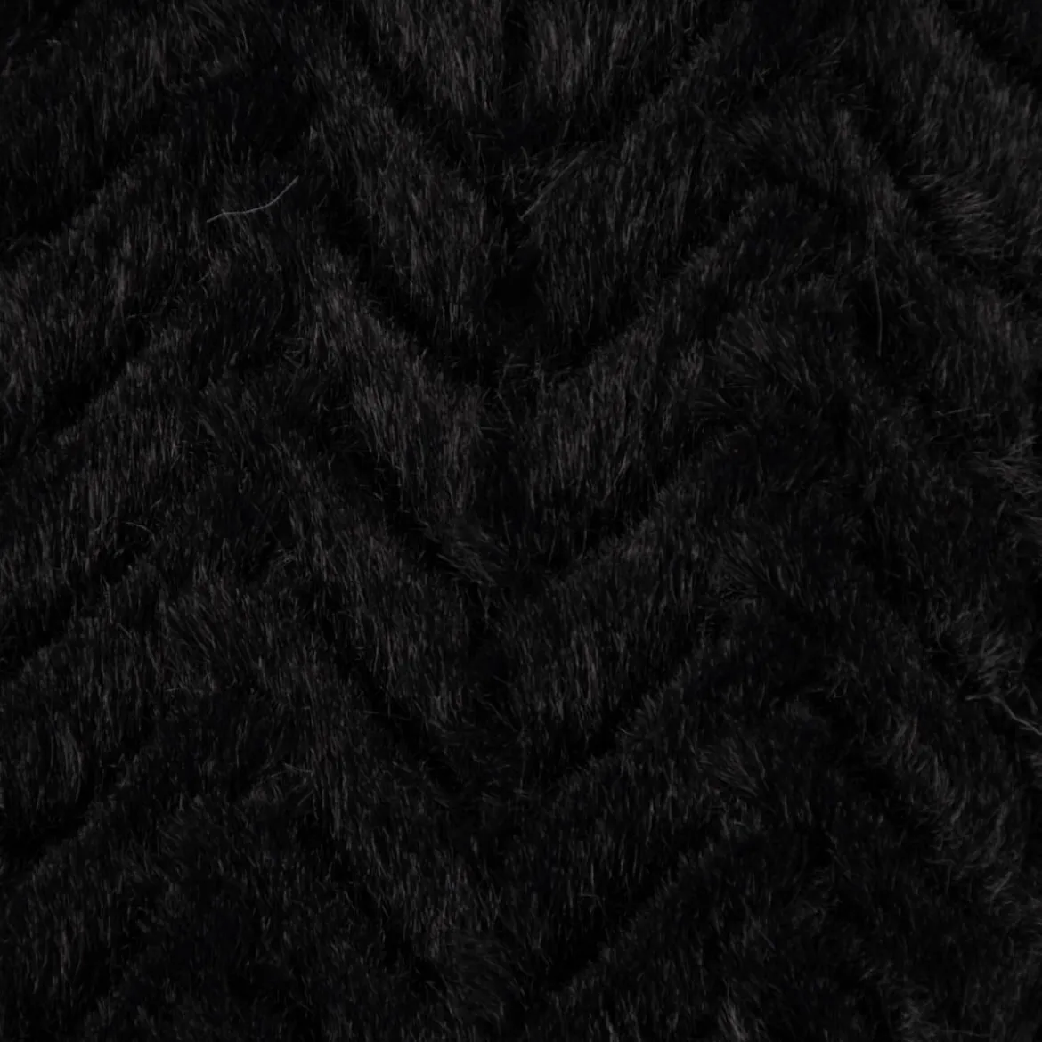 Plüsch Stoff Fellimitat Kunstfell Chevron Relief einfarbig schwarz 1,58m Breite