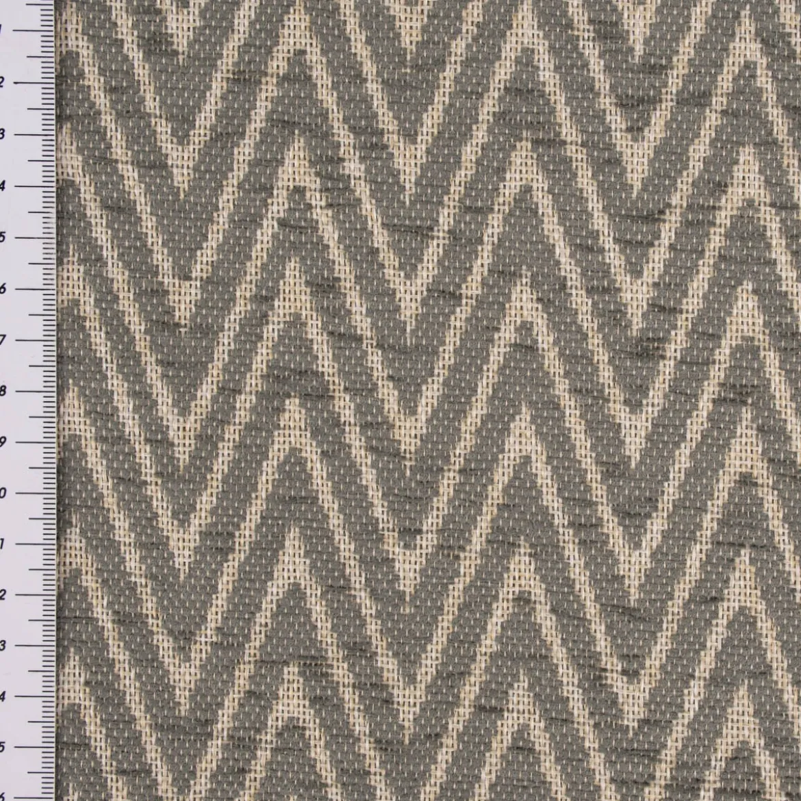 Polsterstoff Dekostoff Jacquard Flachgewebe Mira Chevron hellgrau beige 1,40m Breite