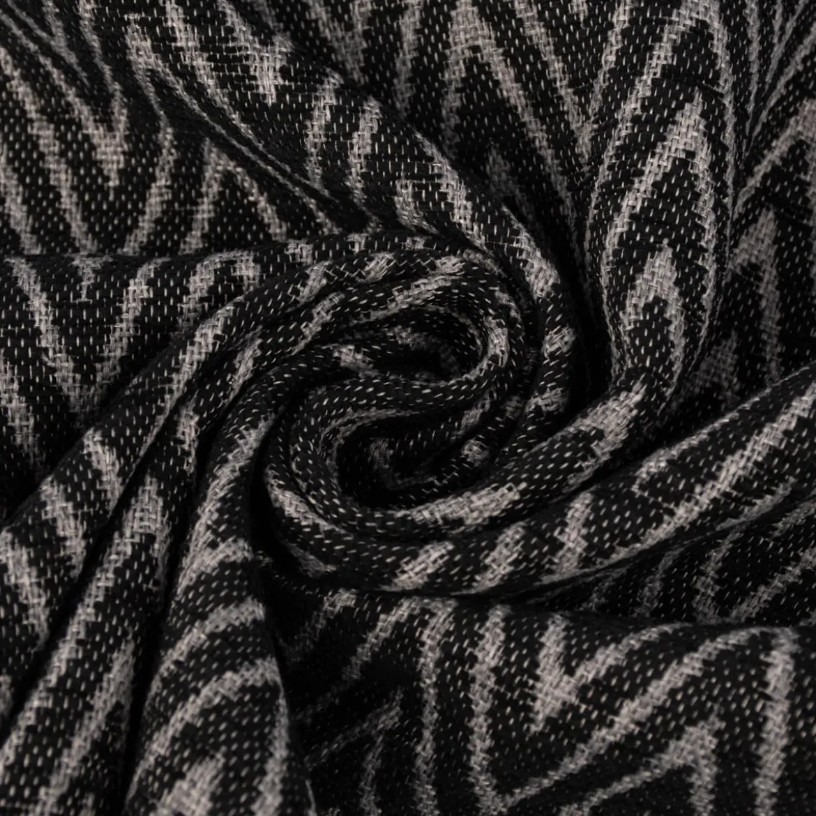 Polsterstoff Dekostoff Jacquard Flachgewebe Mira Chevron schwarz hellgrau 1,40m Breite
