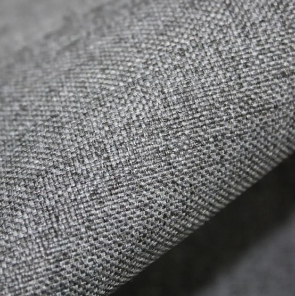 Polsterstoff LUXURY mit Fleckschutz anthrazit meliert 1,40m Breite