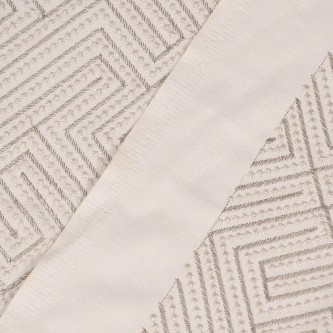 Rasch Textil Dekostoff Gardinenstoff Stickerei Grafik Arusha beige 1,4m Breite