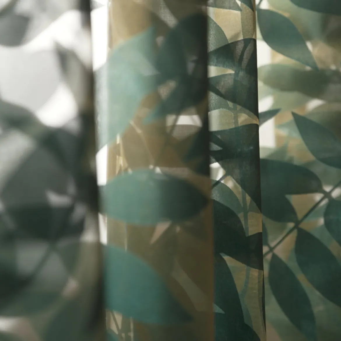 Rasch Textil Gardinenstoff Stores Ausbrenner Sri Lanka Blätter petrol bronze 300cm