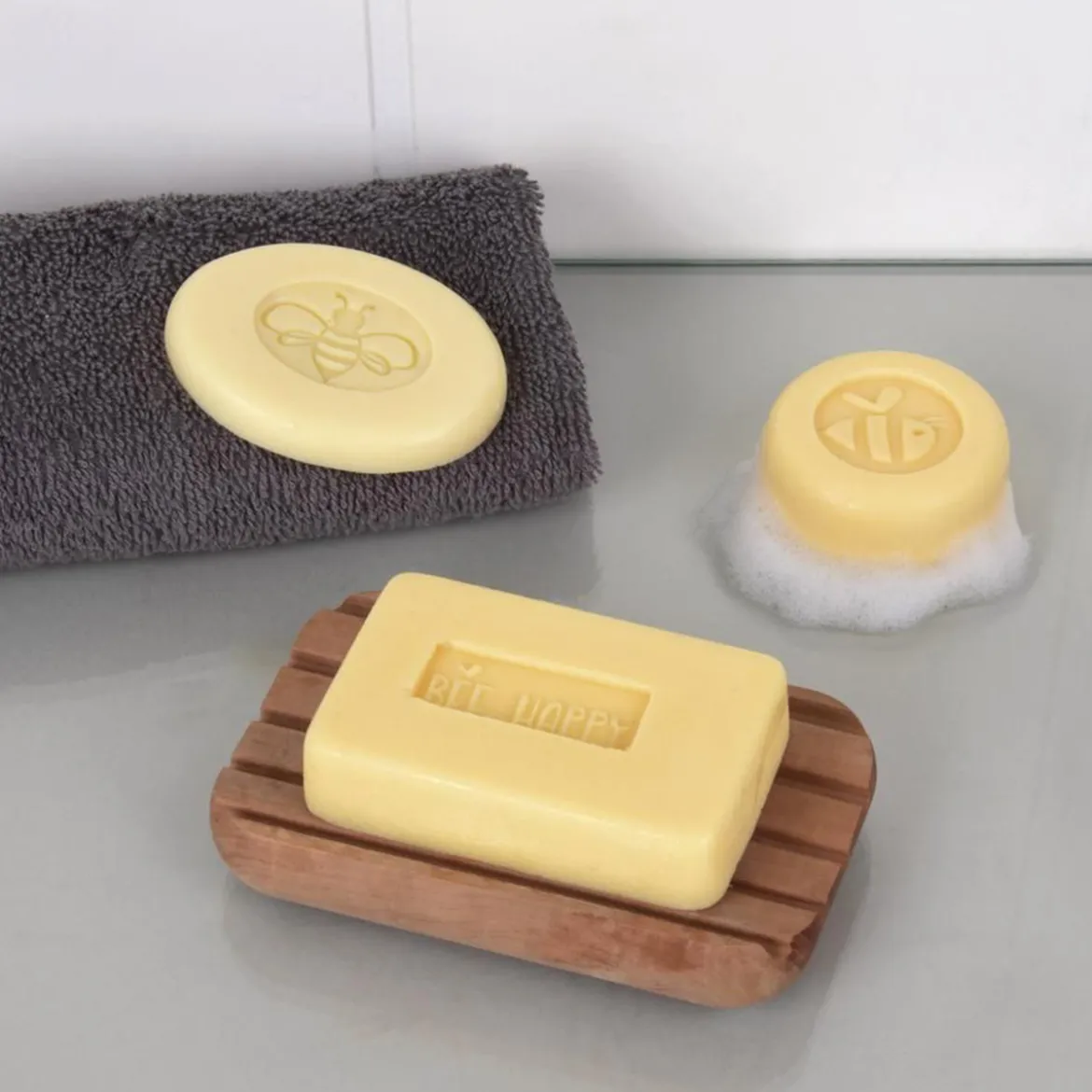 Rayher DIY-Set Seife Honey Bee