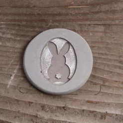 Rayher Label zum Eingießen Prägeform Hase oval Seifenlabel 5x2,5cm
