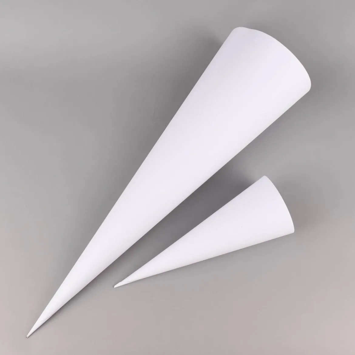 Rayher Schultüten Rohling weiß 35cm