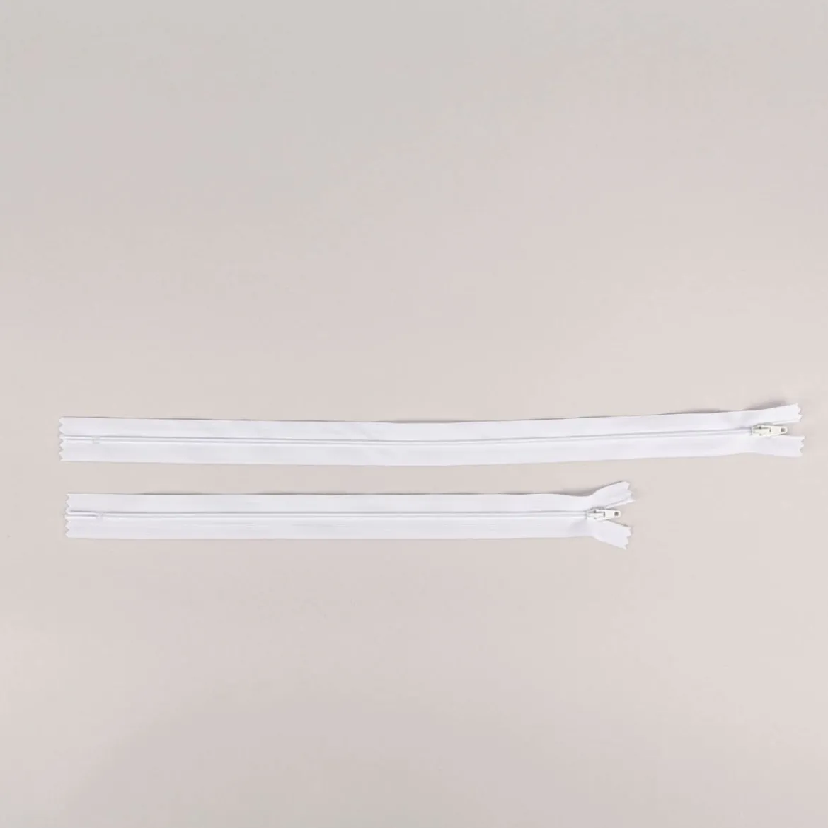 Reißverschluss Kunststoffspirale universal made in Germany 30cm Weiß