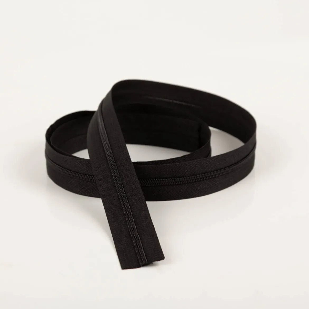 Reißverschluss Meterware made in Germany individuell zuschneidbar 25mm Schwarz