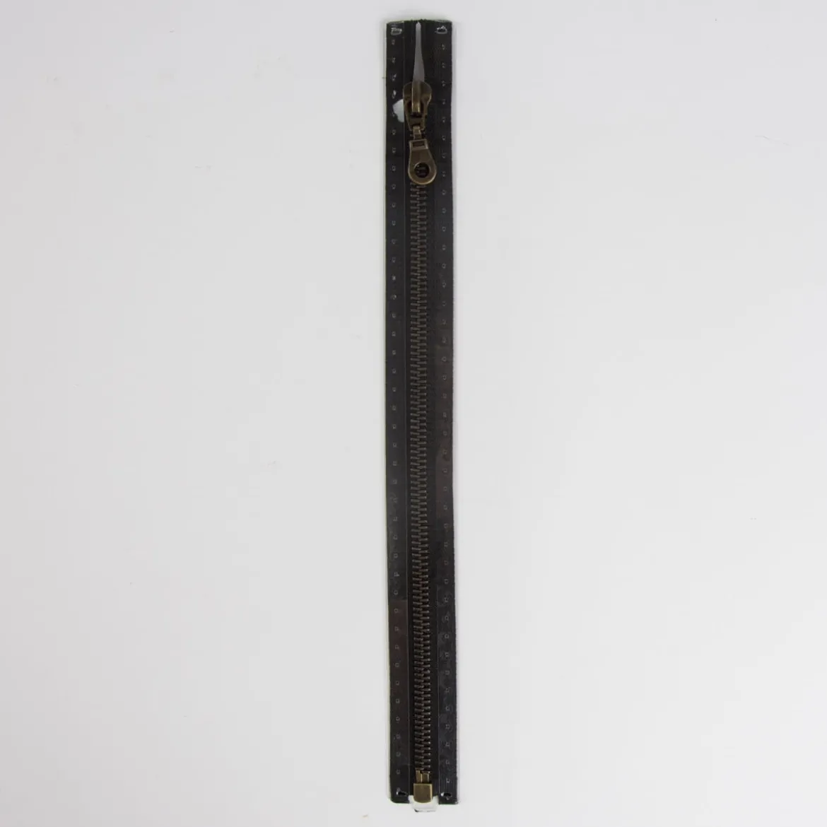 Reißverschluss M5 Typ 10 tb 40 cm am-fb Fla schwarz