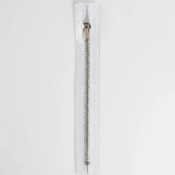 Reißverschluss M2 Typ 10 ut 18 cm si-fb Fla weiß
