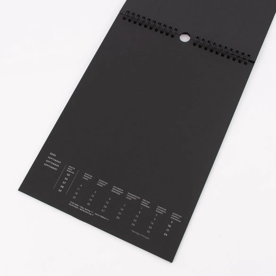Rico Design Bastelkalender 2023 schwarz 21x29,7cm