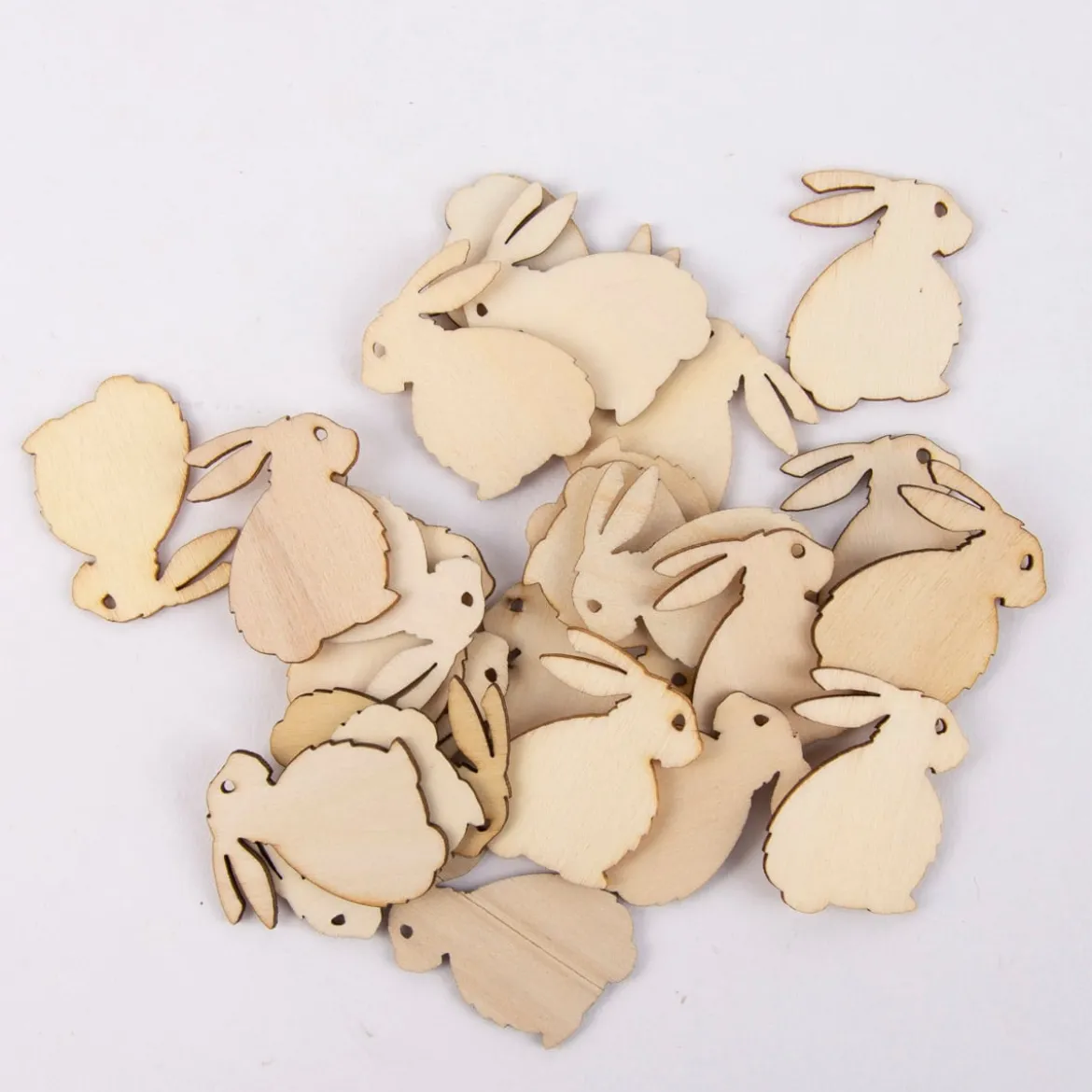 Rico Design Dekostreu Hasen groß Holz 24 tlg. natur