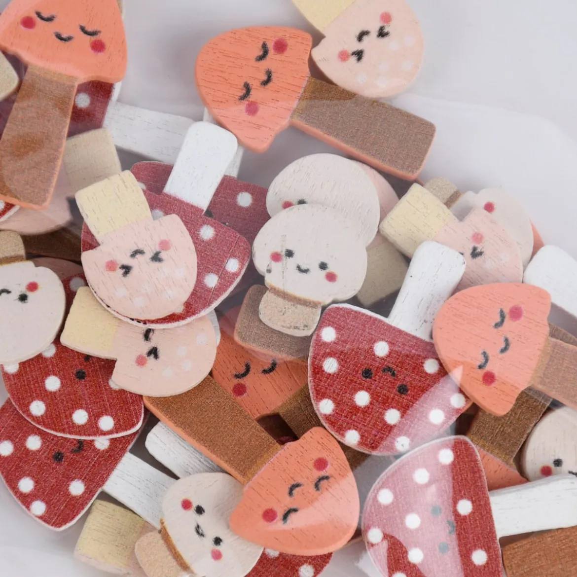 Rico Design Dekostreu Pilze Mix Holz bunt 48teilig