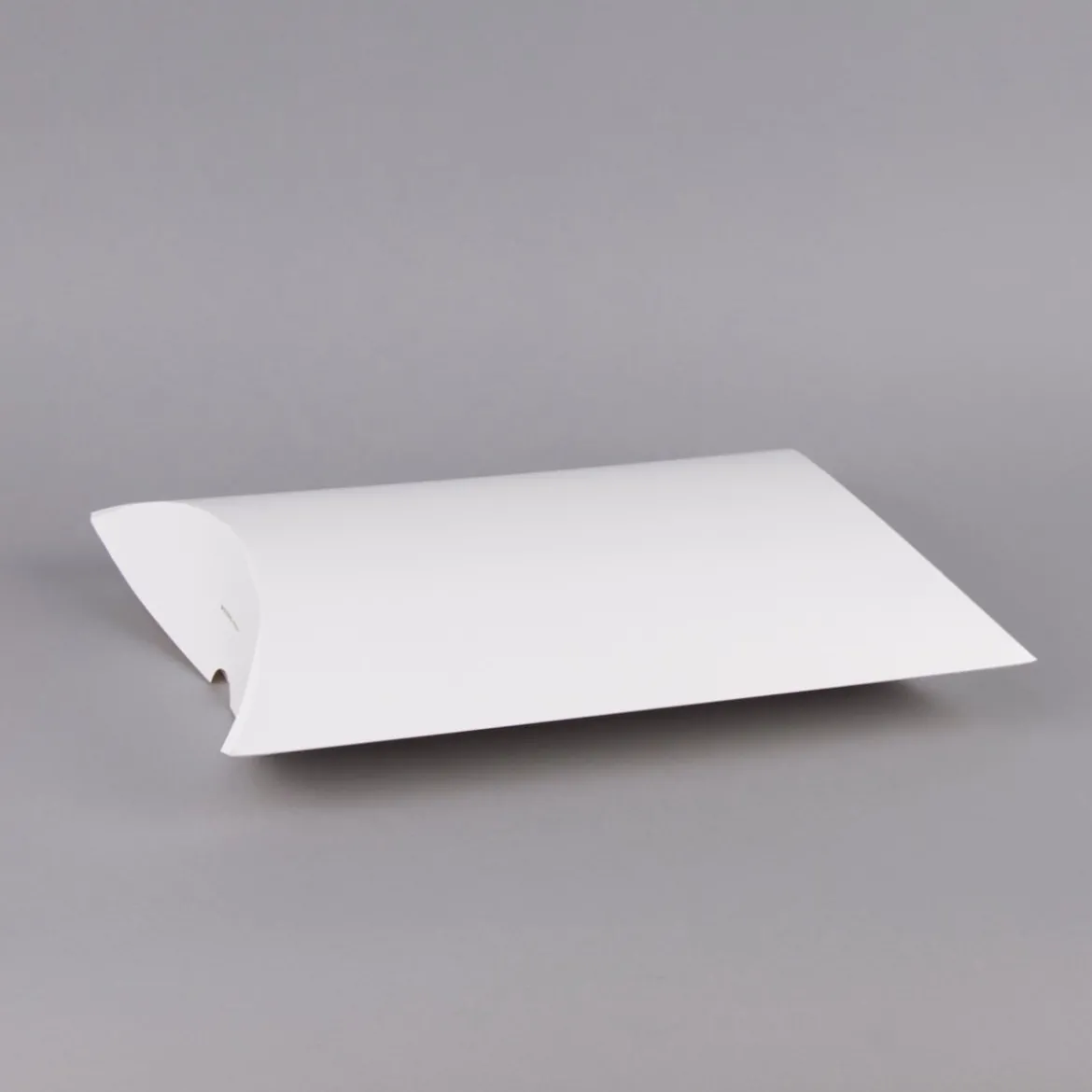 Rico Design Geschenkschachtel XXL einfarbig weiß 8x28x40cm