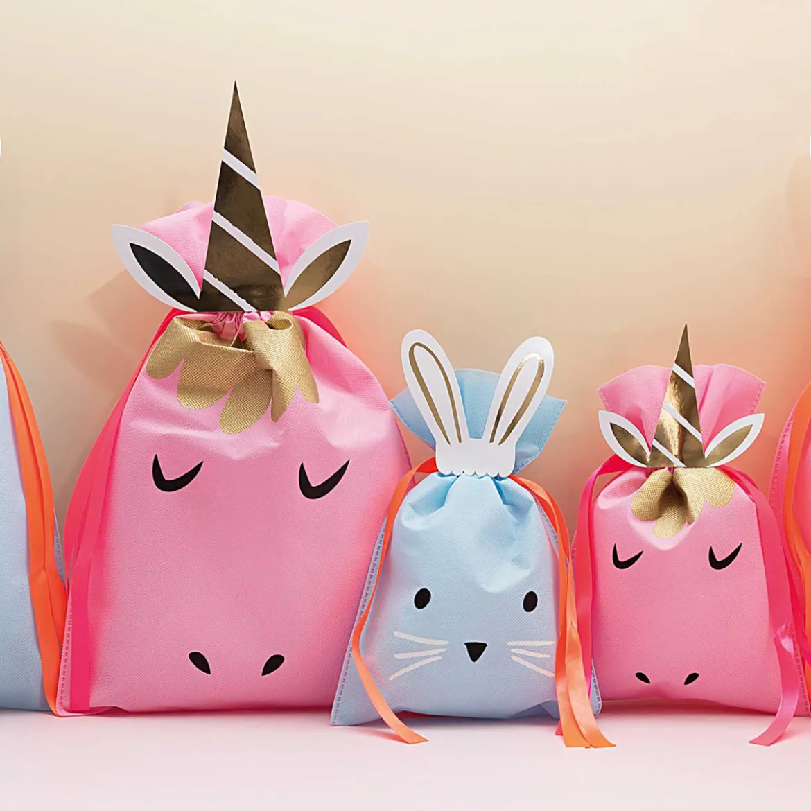 Rico Design Geschenktüte Hase rosa 20x30cm