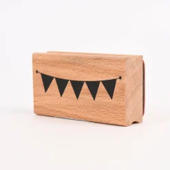 Rico Design Holz-Stempel Wimpelkette Girlande eckig