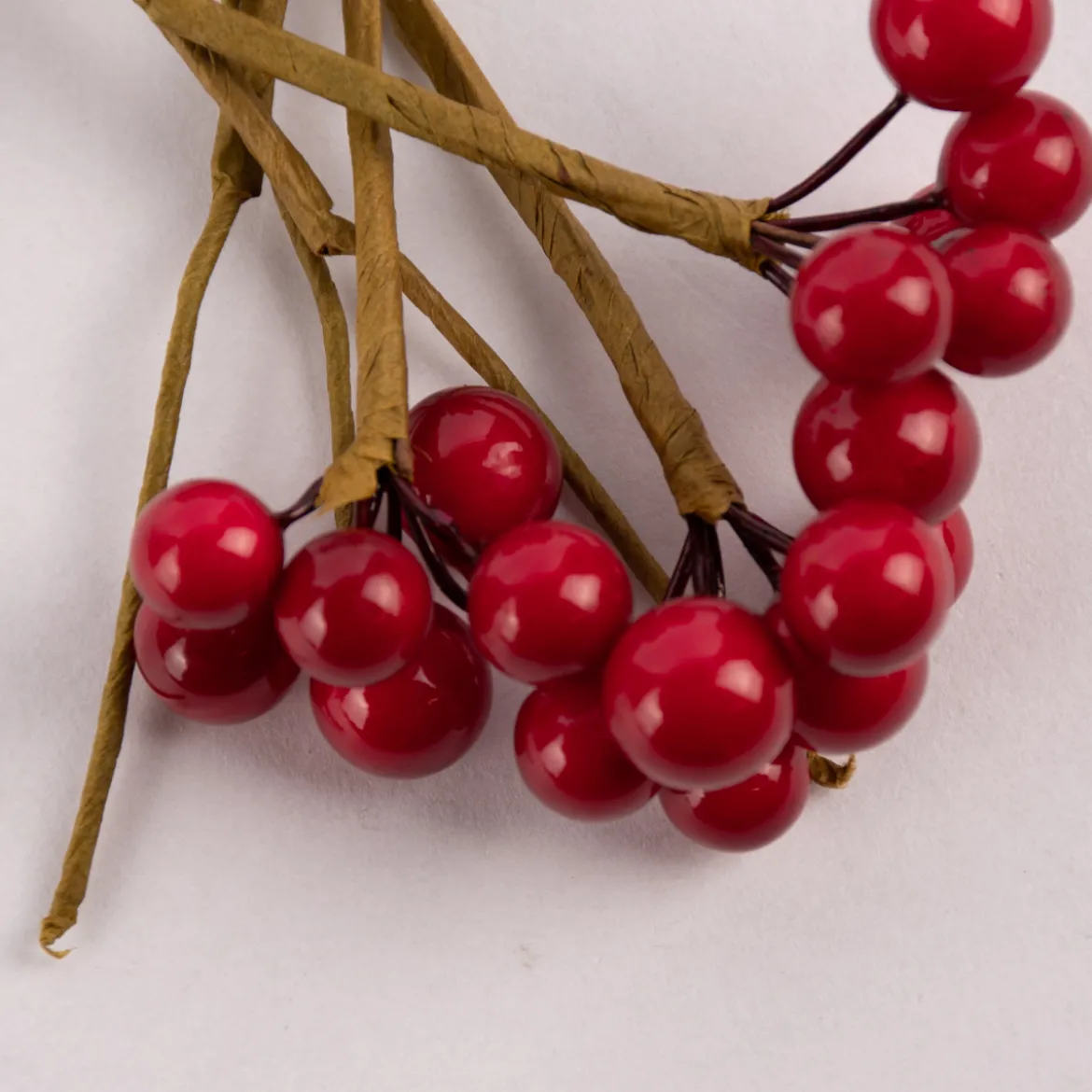 Rico Design künstliche Zweige mit Beeren rot braun 6 Stück 12cm