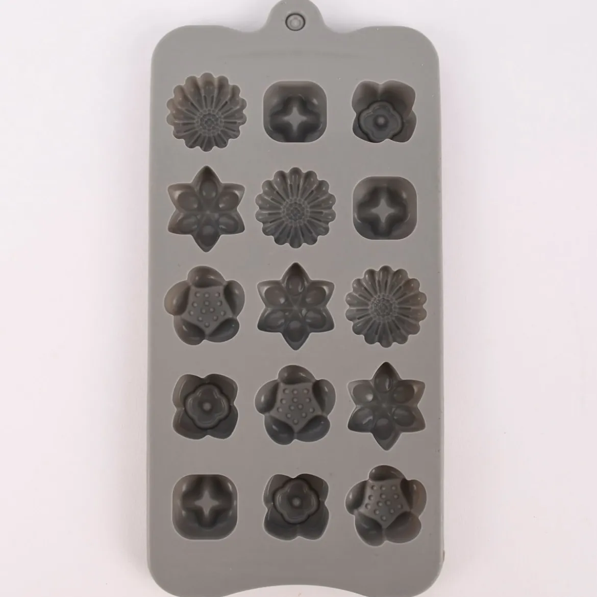 Rico Design Mini Seifengießform Blumen für 15 Stück 3x1cm