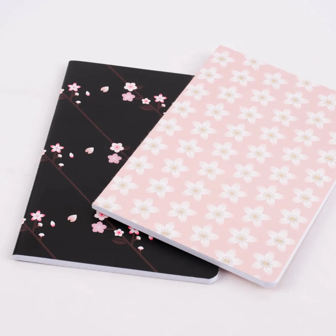 Rico Design Notizheft Set 2 Stück Kirschblüten A5 verschiedene Motive 14,8x21cm