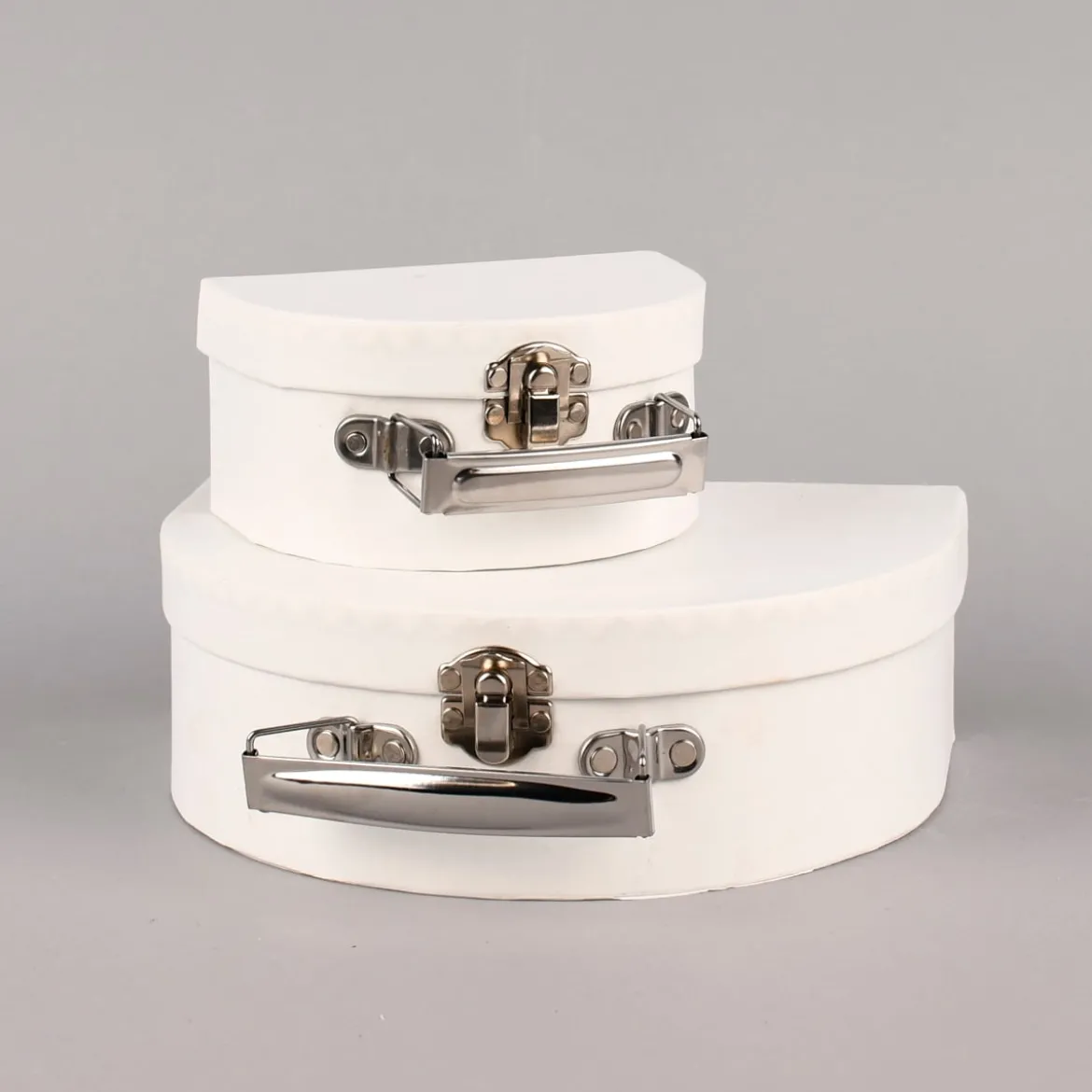 Rico Design Pappkoffer halbrund klein blanko weiß 12x9x6cm