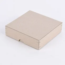 Rico Design Ritzschachtel quadratisch Graupappe 13x13x3,5cm