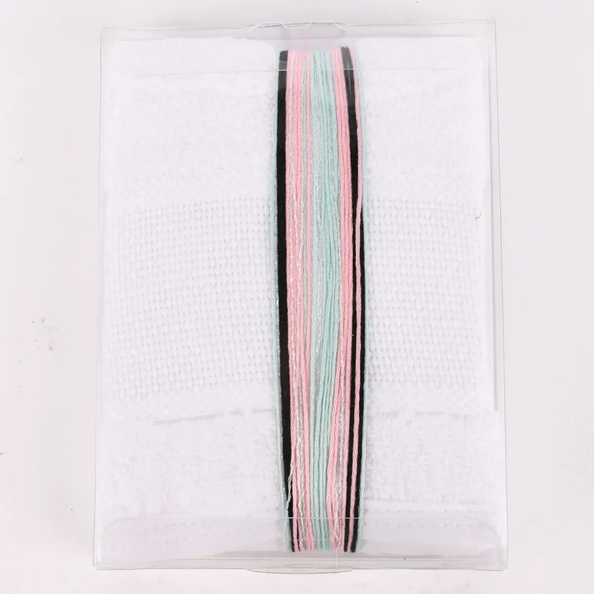 Rico Design Stickpackung Lätzchen Hasen 23x28cm