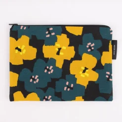 Rico Design Utensilientasche OKINA HANA Blumen schwarz petrol gelb 17x23,5cm