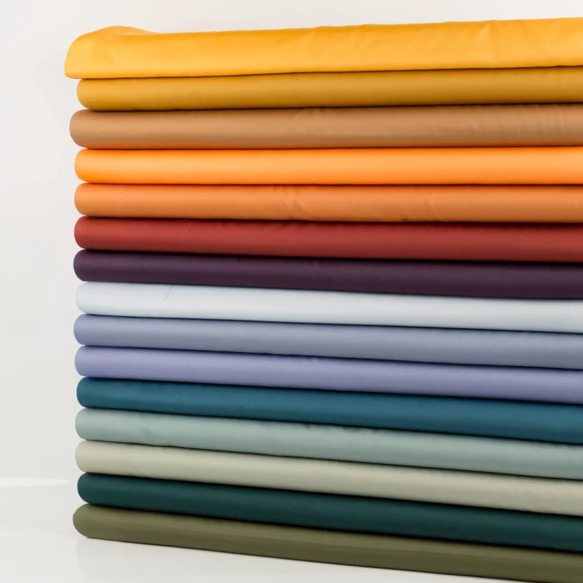 Royal Micro Satin Stoff Meterware camel-braun 1,40m Breite