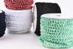Rüschenband Borte mit Bommel rosa Breite: 2,5cm