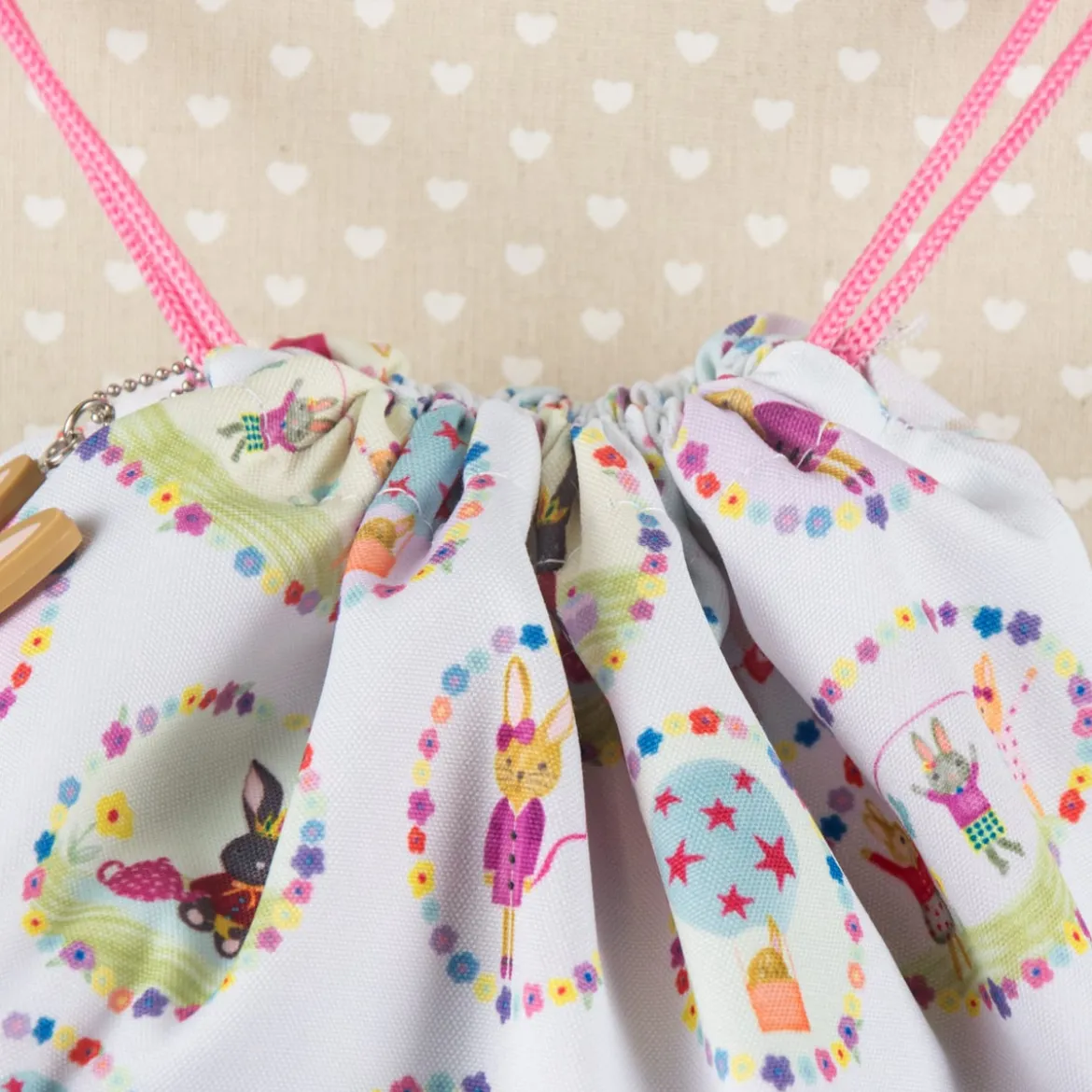 Rucksack Turn-Beutel Kids mit Kordeln Hase weiß rosa 36x40cm