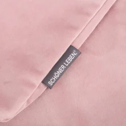Samtkissen LeVelvet mit Kederumrandung und Federfüllung rosa 30x50cm von SCHÖNER LEBEN.