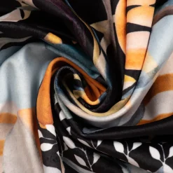 Samtstoff Dekostoff Velvet Digitaldruck Art Deco Blätter Formen schwarz orange 1,50m