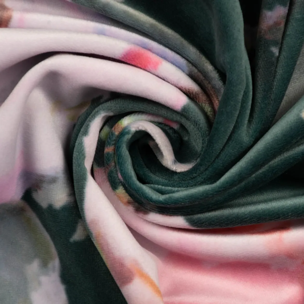 Samtstoff Polsterstoff Deko Velvet Deluxe Roses Delicate Painting Rosen grün rosa 1,40m