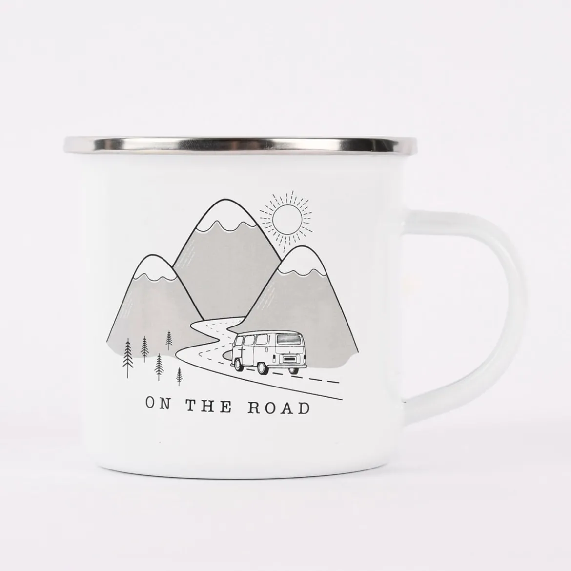 Sass & Belle Emaille Tasse On the Road weiß schwarz 250ml