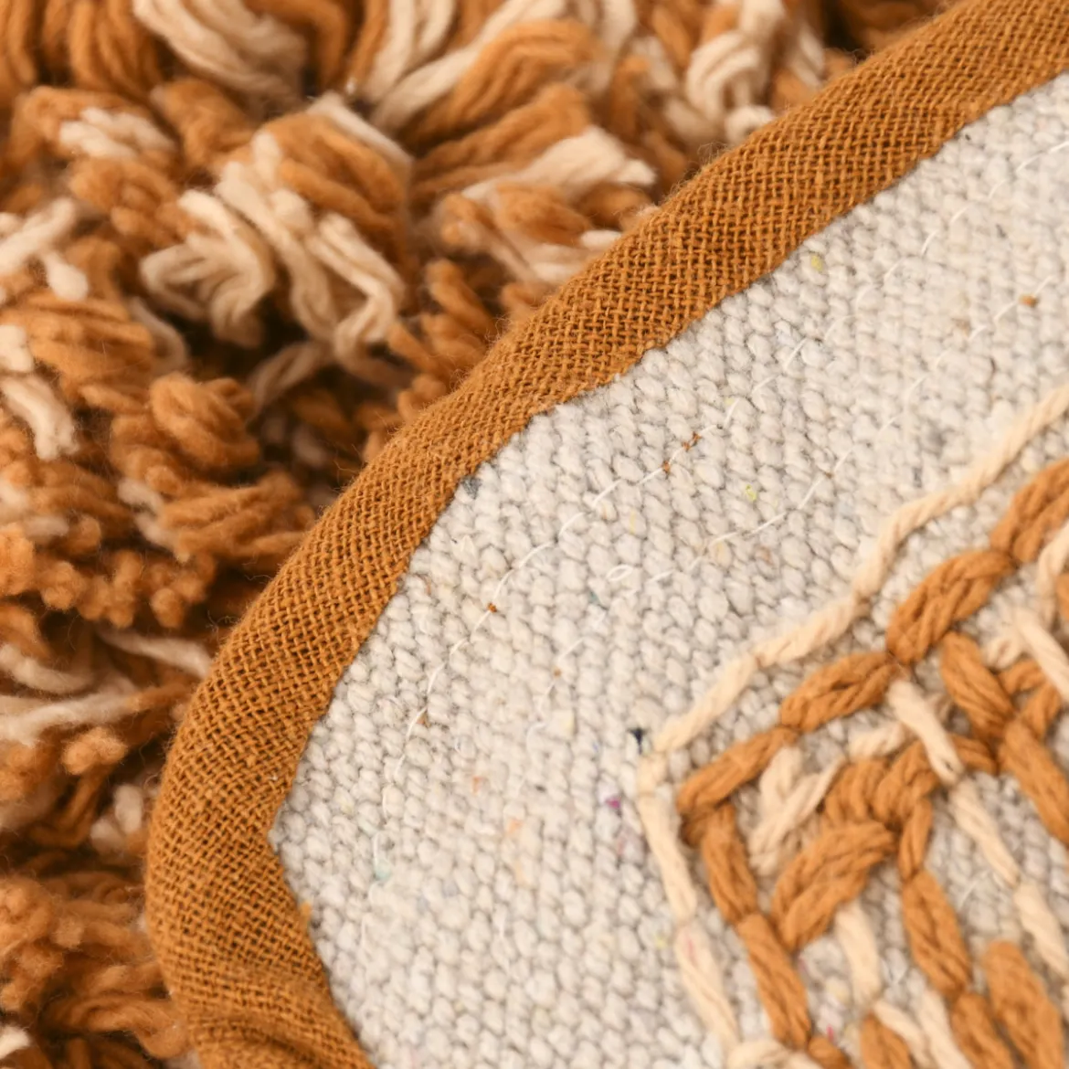 Sass & Belle Vorleger Igel ocker beige braun 56x50cm