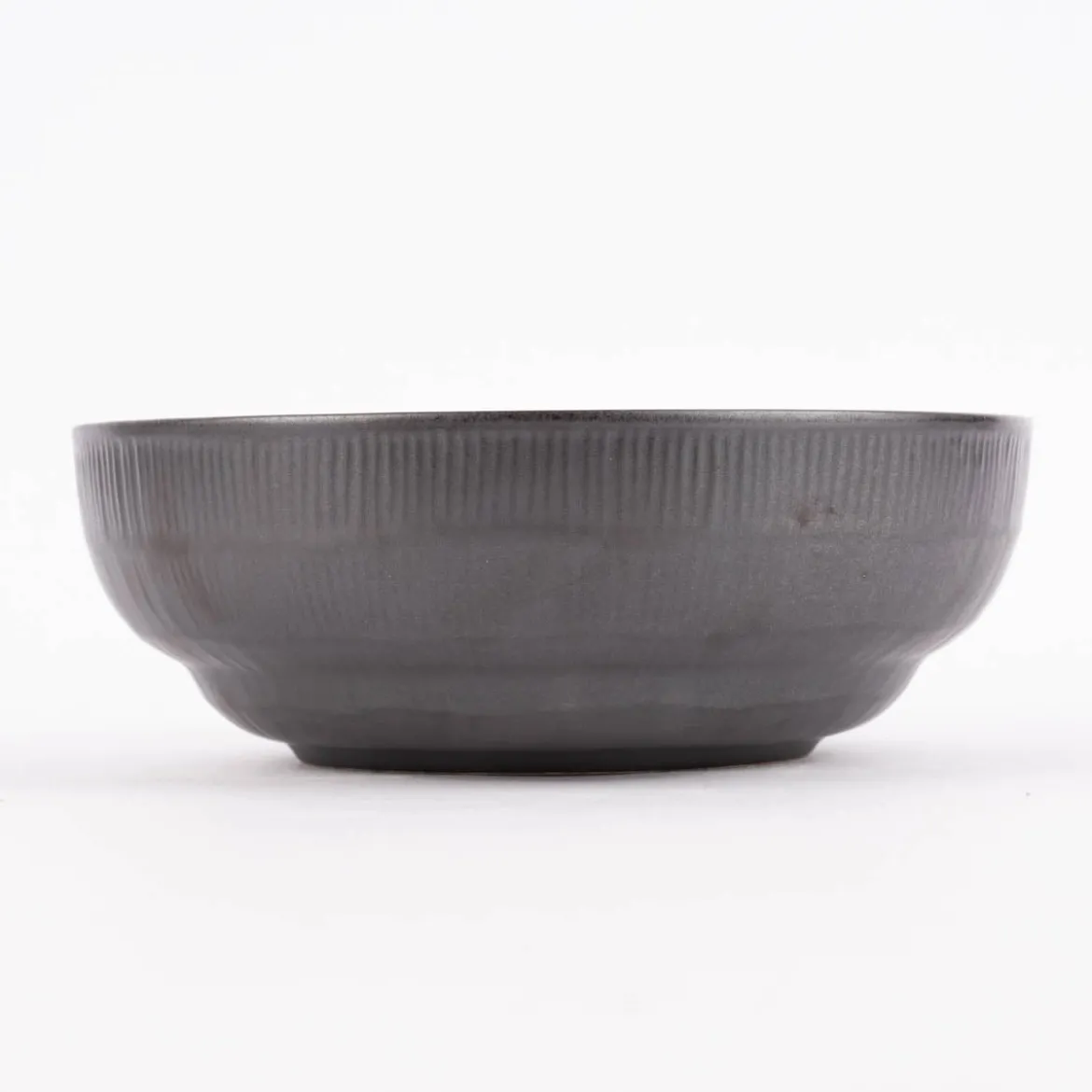 Schale Bowl mit gewelltem Rand reactive glaze reaktive Glasur hellgrau 17,5x6,5cm