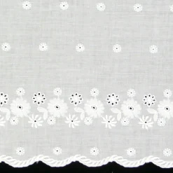Scheibengardine Batist mit Lochstickerei Blumen weiß 27cm hoch