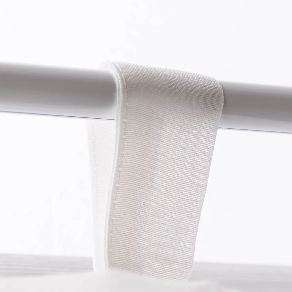 Scheibengardine Kinderzimmer transparente Meterware mit Schlaufen Stifte wollweiß bunt 46cm Höhe