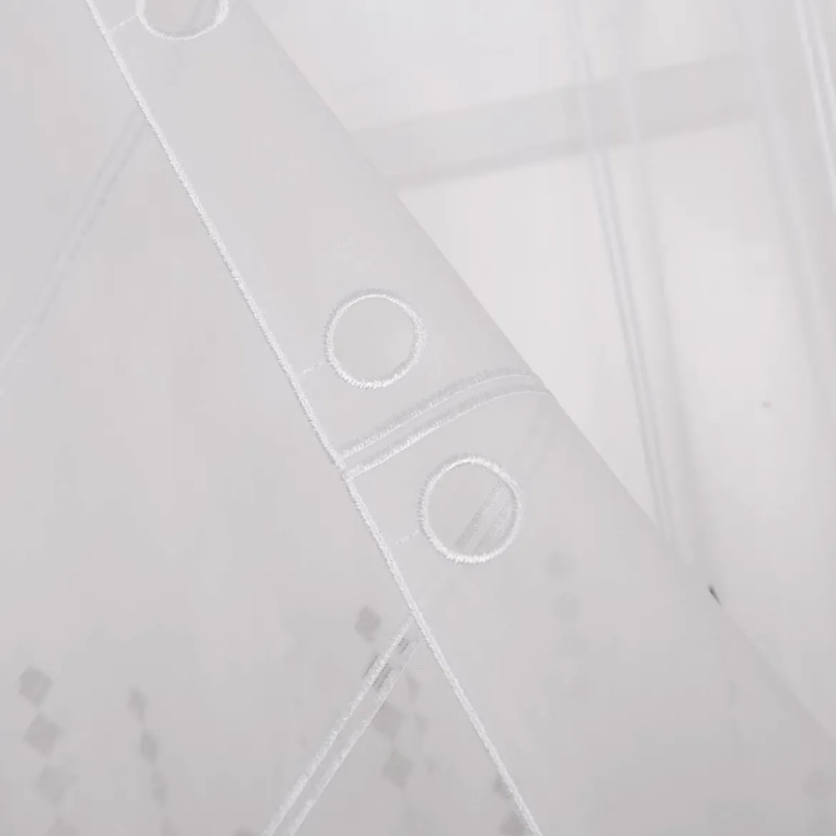 Scheibengardinen Meterware Effektvoile Stickerei Raute weiß grau 90cm hoch