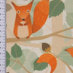 SCHÖNER LEBEN. Kissenhülle Eichhörnchen im Baum grün orange verschiedene Größen