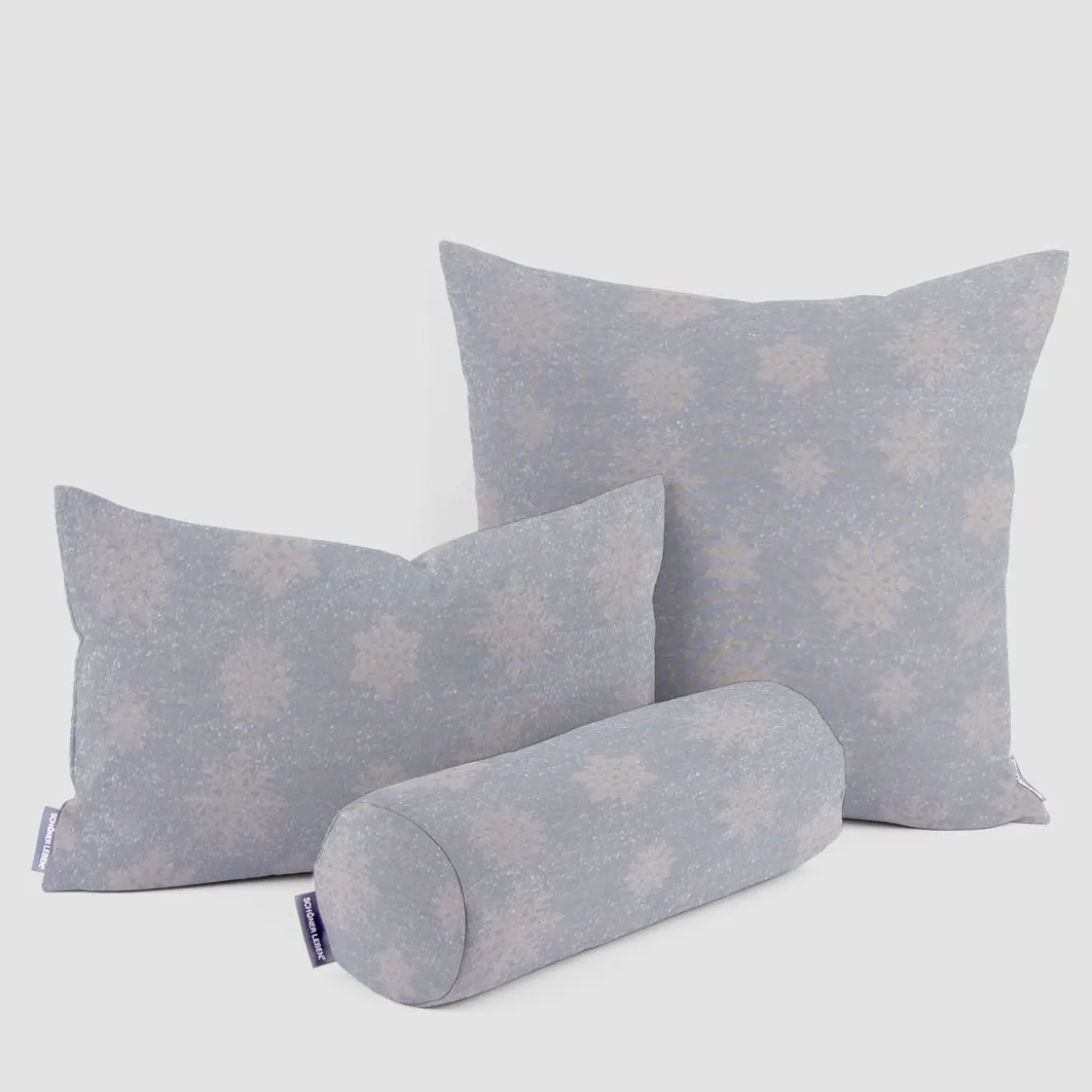 SCHÖNER LEBEN. Kissenhülle Ice Star Schneeflocken Eiskristalle hellblau silberfarbig beige verschiedene Größen
