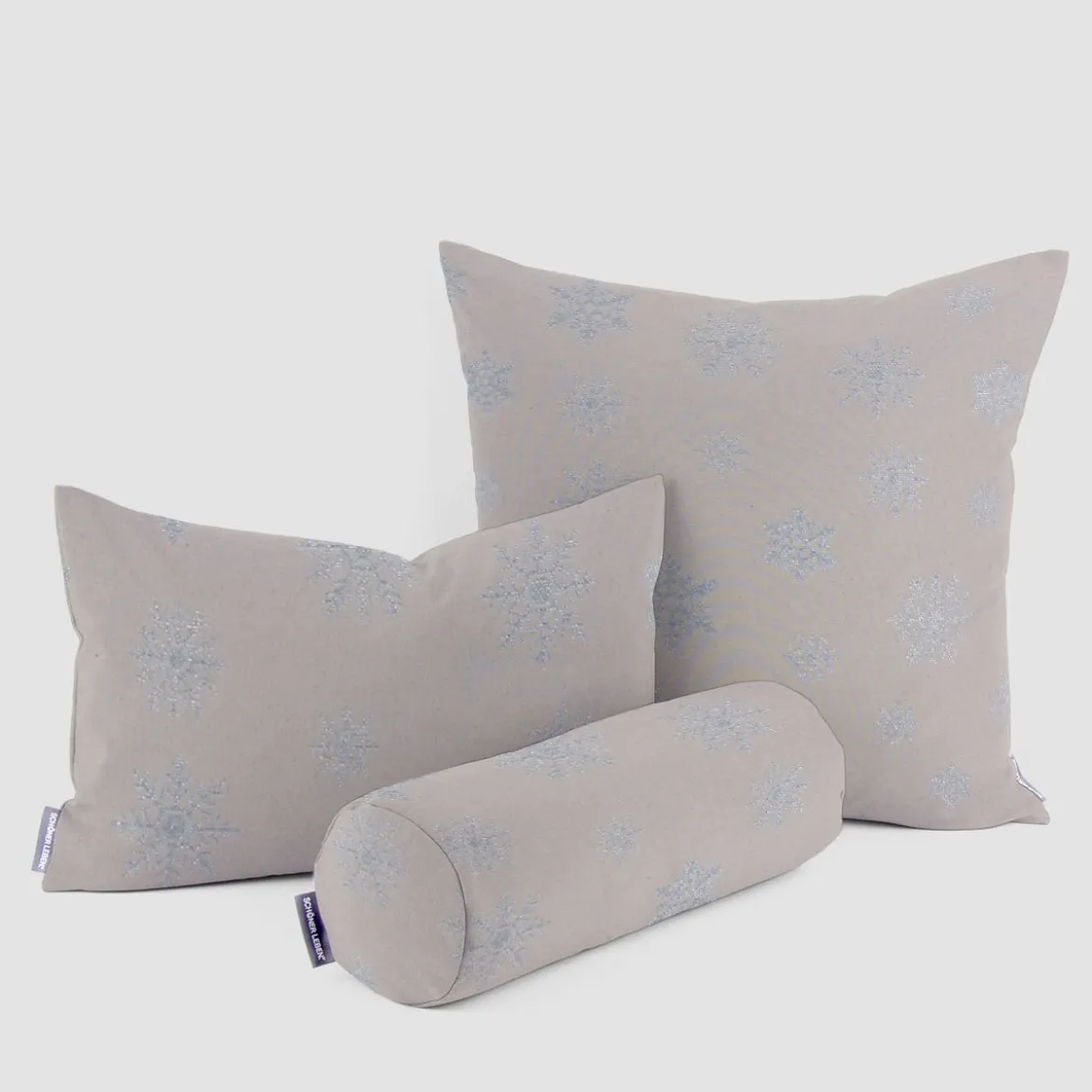 SCHÖNER LEBEN. Kissenhülle Ice Star Schneeflocken Eiskristalle beige hellblau silberfarbig verschiedene Größen